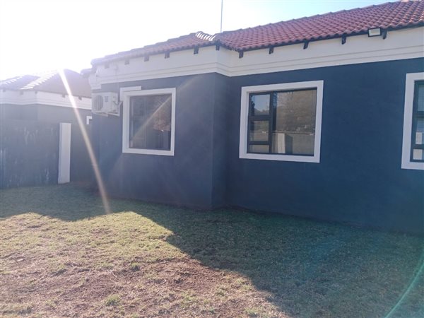 3 Bedroom House 3 Bedroom House