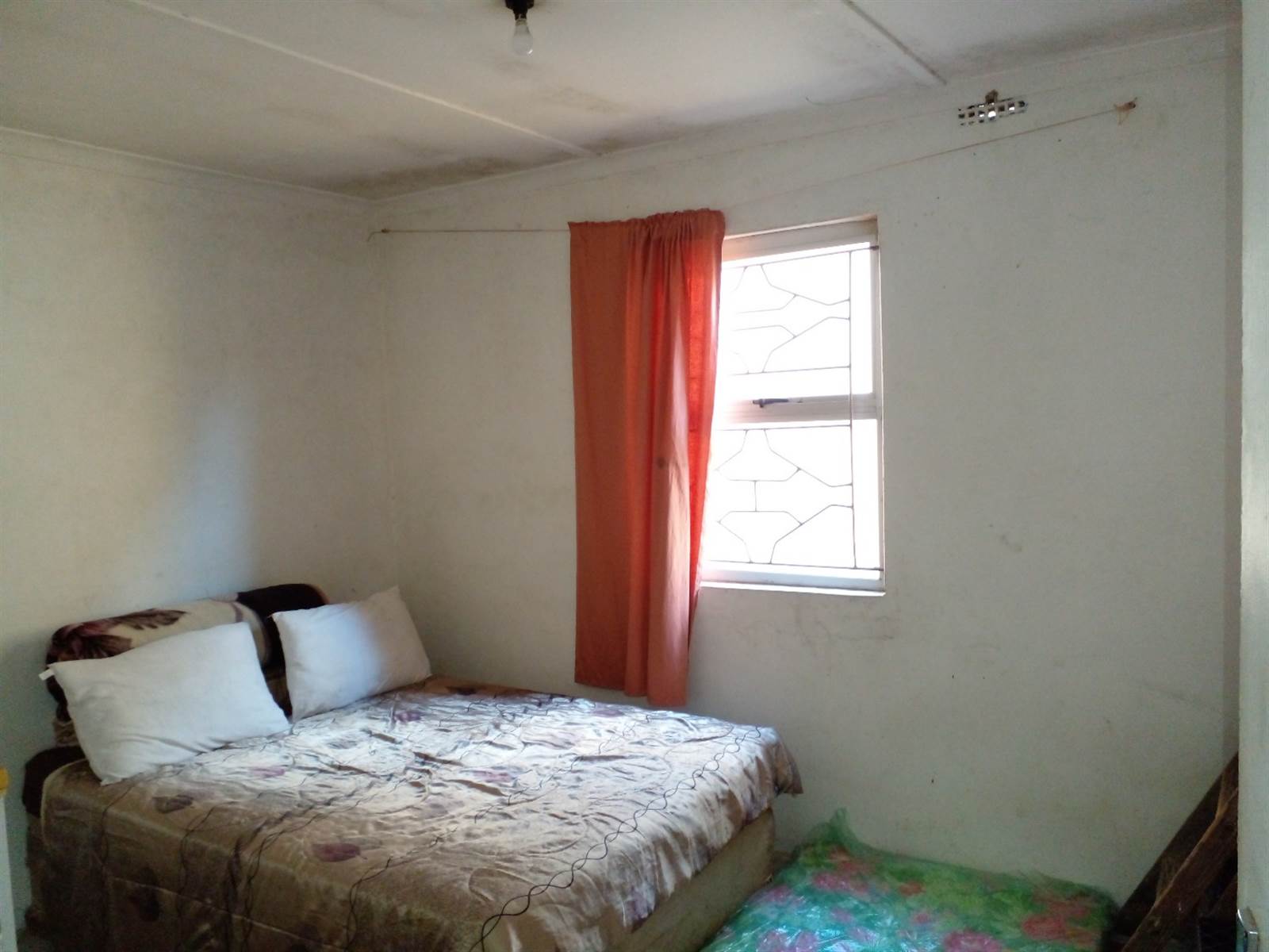 2 Bed House in Khayelitsha photo number 7