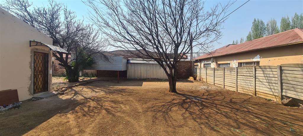202  m² Office Space in Potchefstroom Central photo number 27