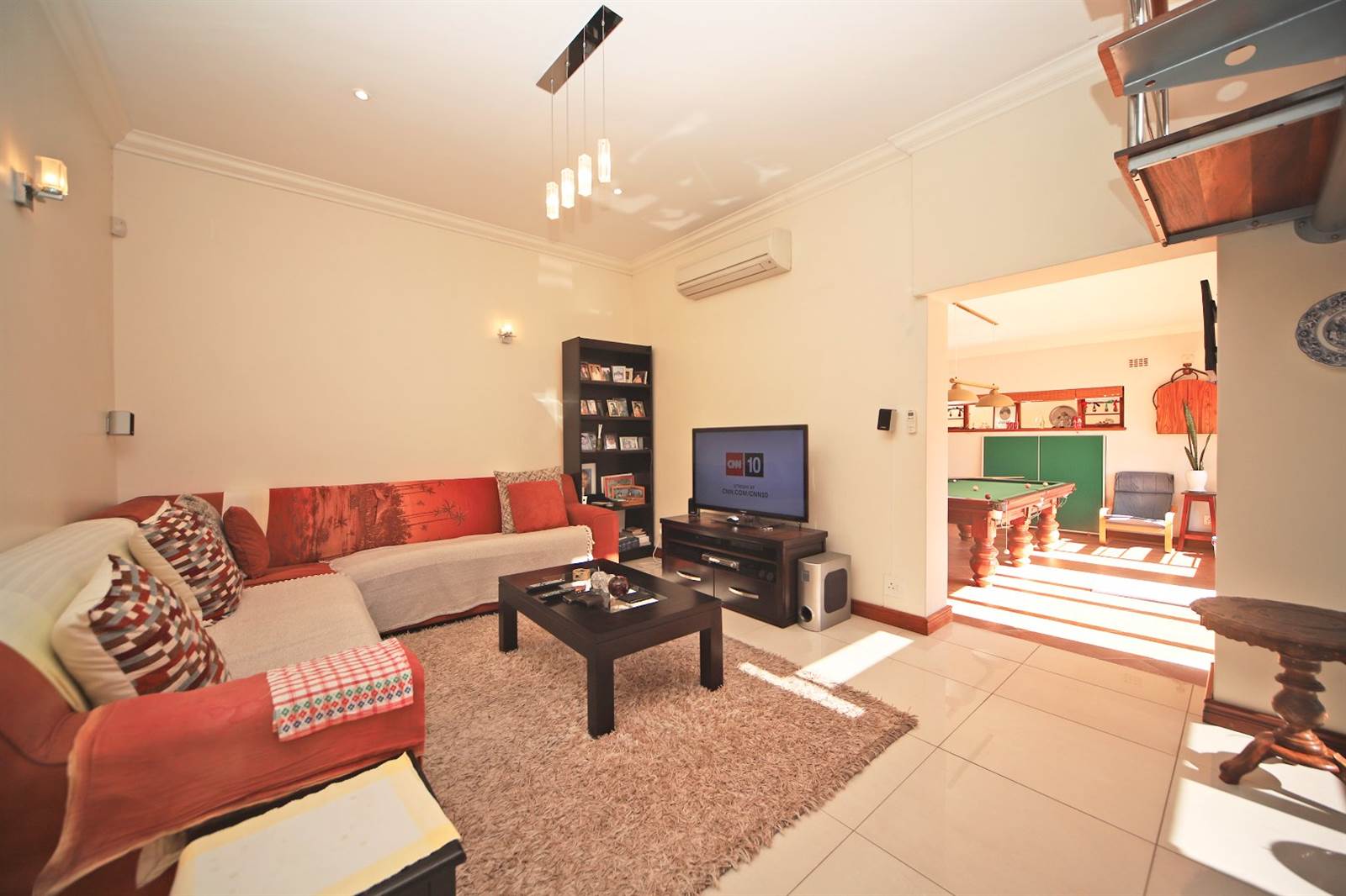 5 Bed House in Wynberg photo number 4