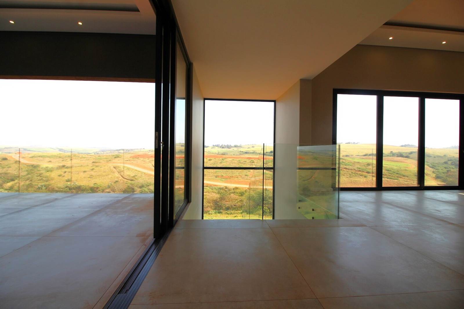 4 Bed House in Zimbali Lakes Resort photo number 16