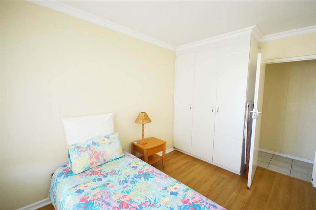 4 Bed Apartment in Greenways Golf Estate photo number 14