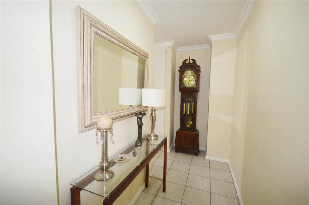 4 Bed Apartment in Greenways Golf Estate photo number 6