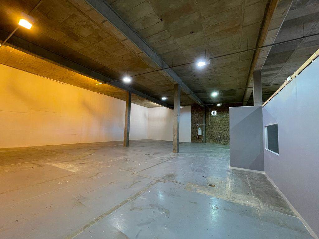 604  m² Industrial space in Laser Park photo number 6