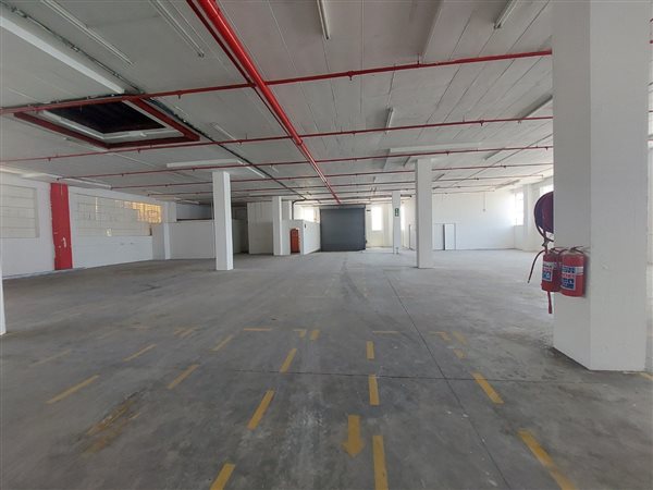 1 267  m² Commercial space