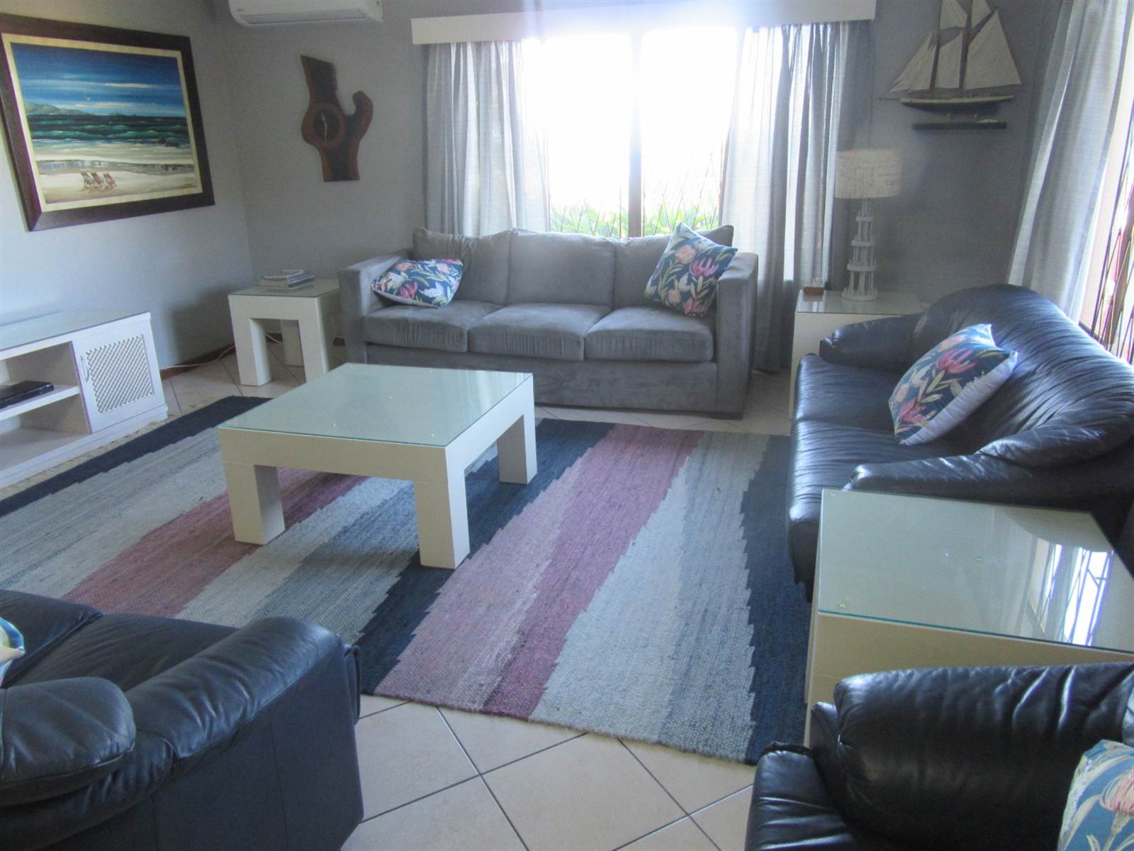 5 Bed Townhouse in Scottburgh Central photo number 7