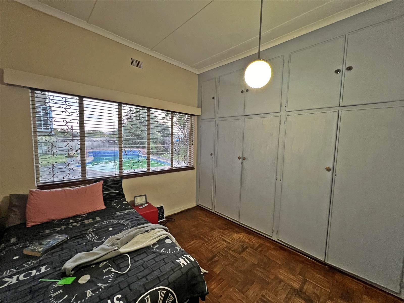 4 Bed House in Bayswater photo number 28