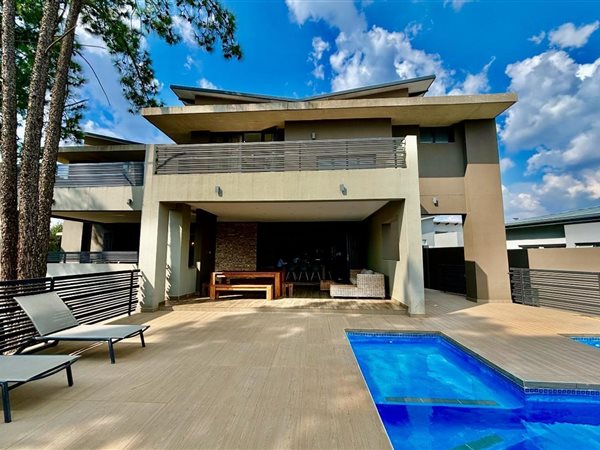 5 Bedroom House 5 Bedroom House