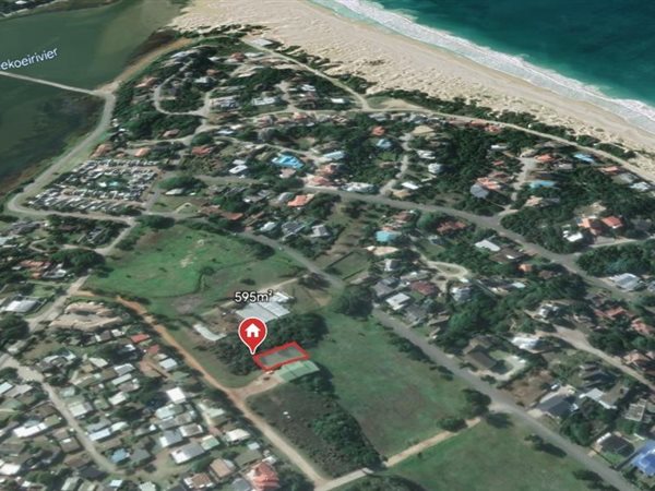 595 m² Land available in Paradise Beach