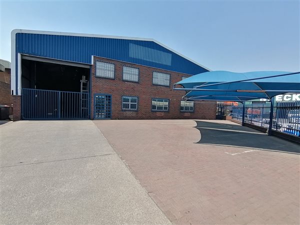 625  m² Commercial space