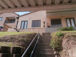 2 Bed Townhouse in Moseley