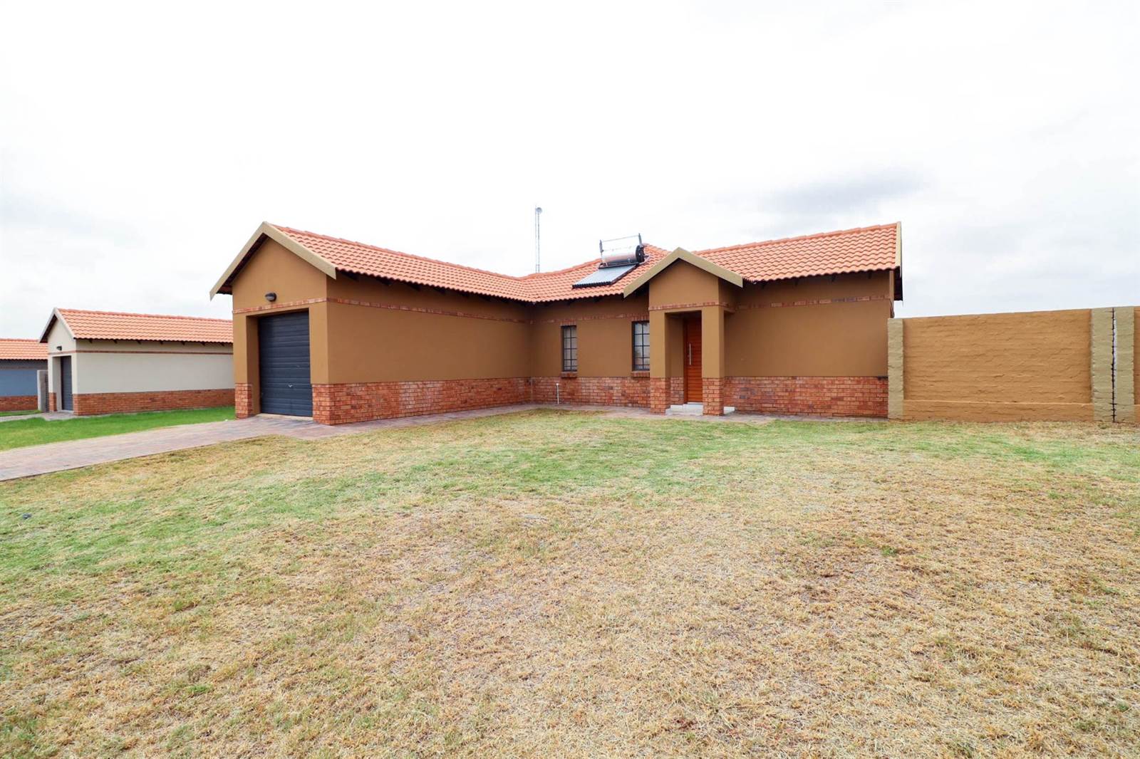 3 Bed House in Waterkloof East photo number 20