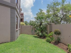 2 Bed Townhouse in Dowerglen and Ext