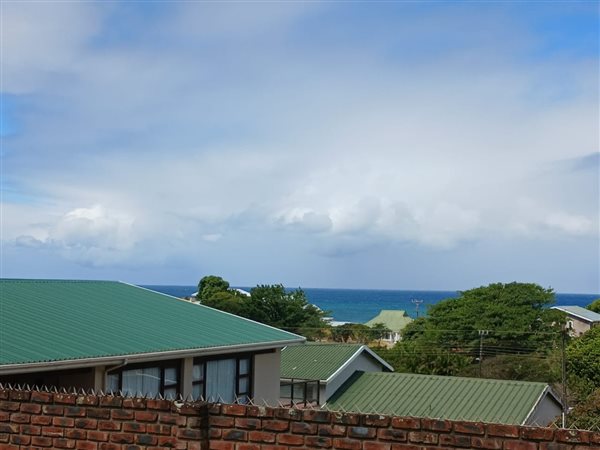 760 m² Land available in Kei Mouth
