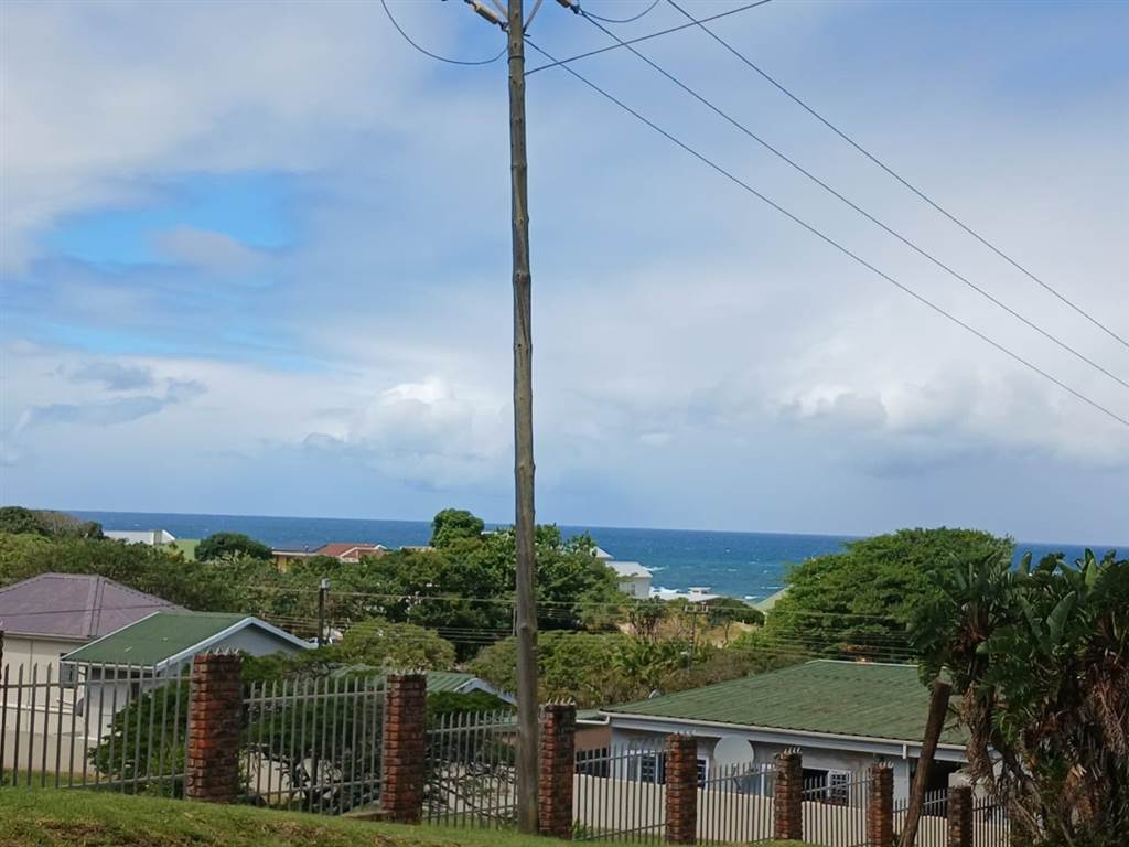 760 m² Land available in Kei Mouth photo number 2
