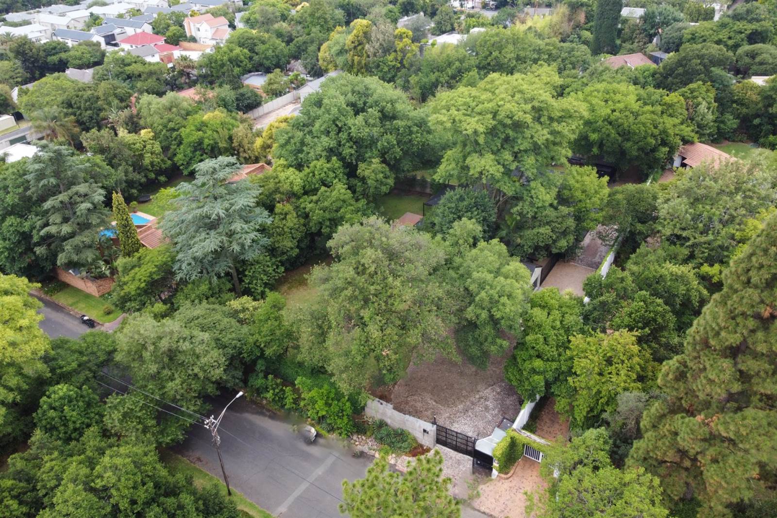 927 m² Land available in Craighall photo number 3