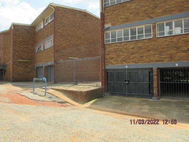 1 Bed Apartment in Casseldale photo number 2