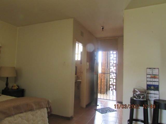 1 Bed Apartment in Casseldale photo number 12