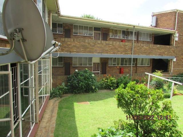 1 Bed Apartment in Casseldale photo number 6