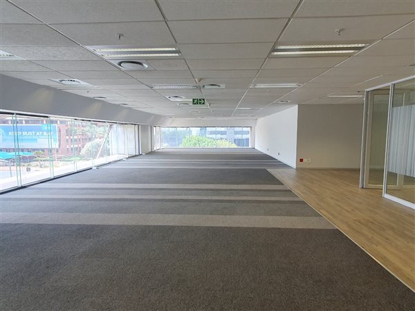 388  m² Office Space in Sandown