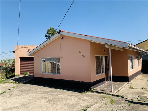 5 Bed House in Butterworth