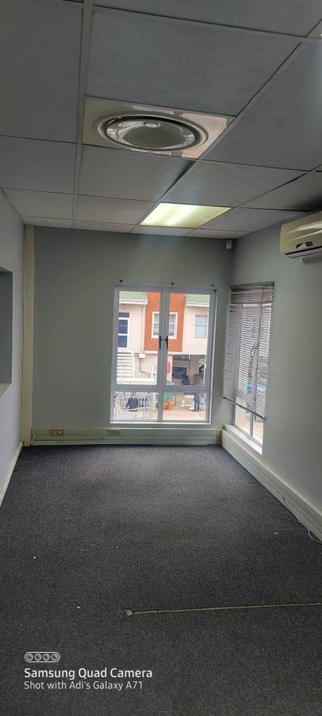 65  m² Commercial space in Morningside photo number 3