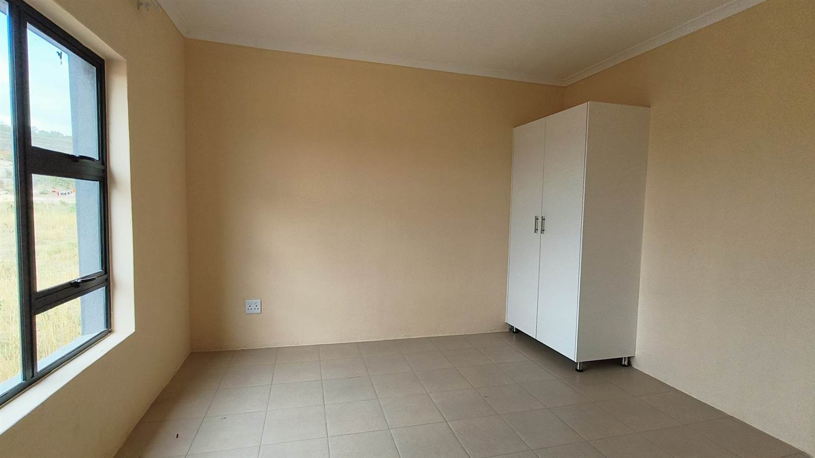 1 Bed Apartment in Graskop photo number 6