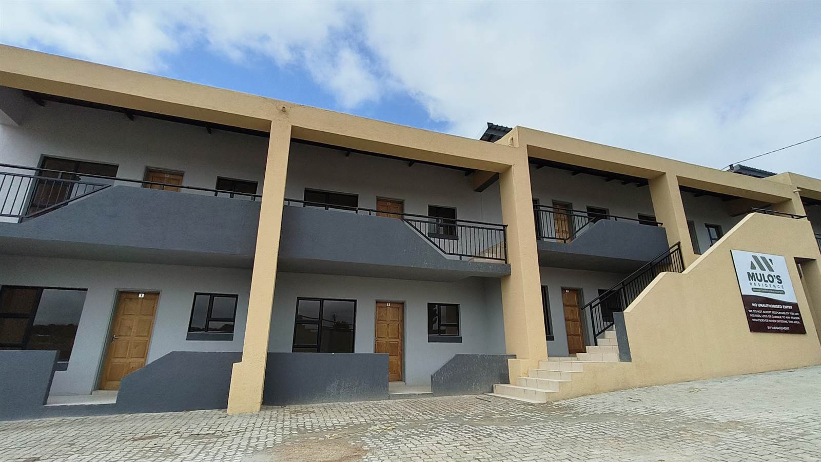 1 Bed Apartment in Graskop photo number 10