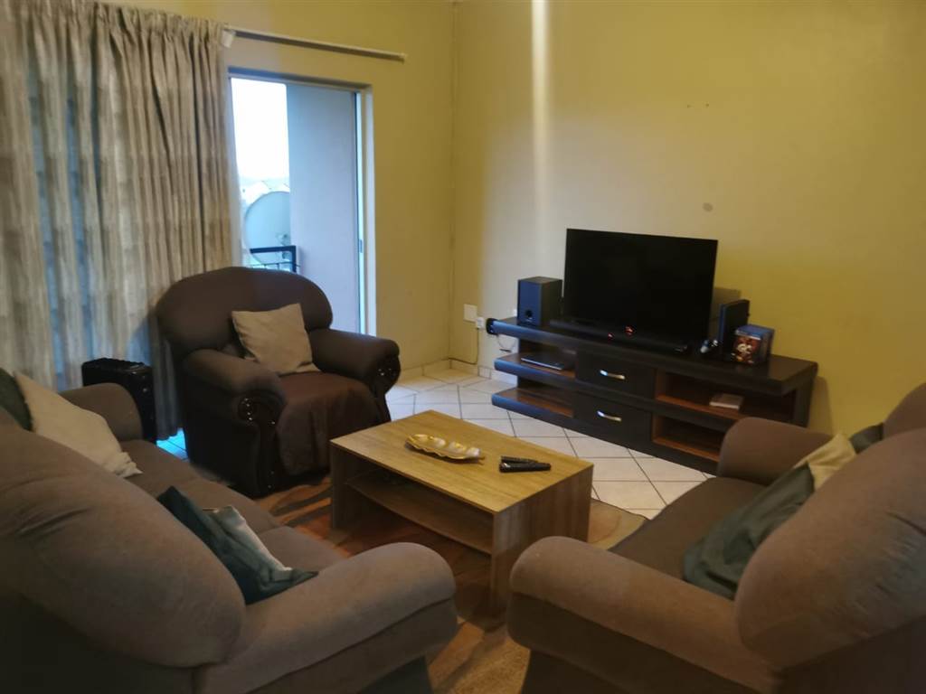 2 Bed Apartment in Cashan photo number 3