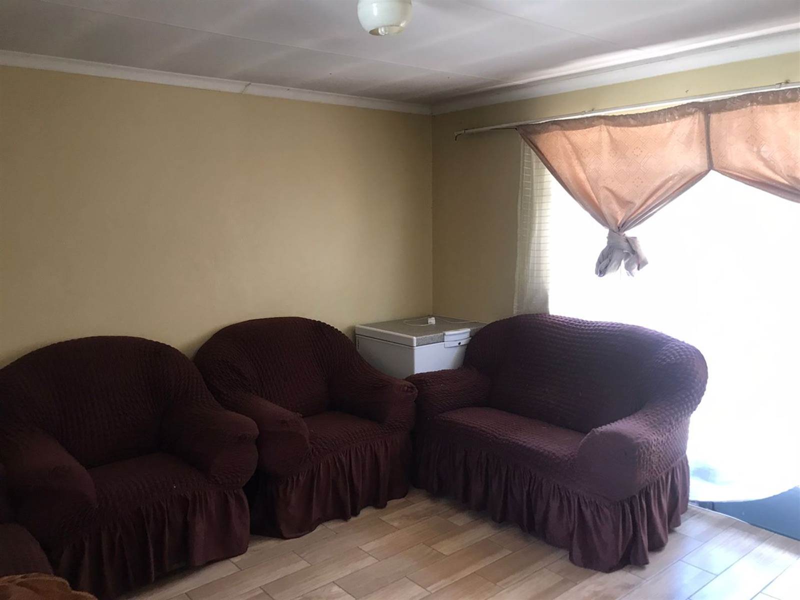 3 Bed House in Embalenhle photo number 5