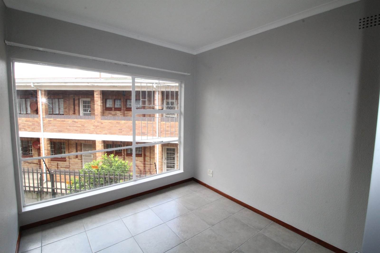 3 Bed Apartment in Benoni Central photo number 16