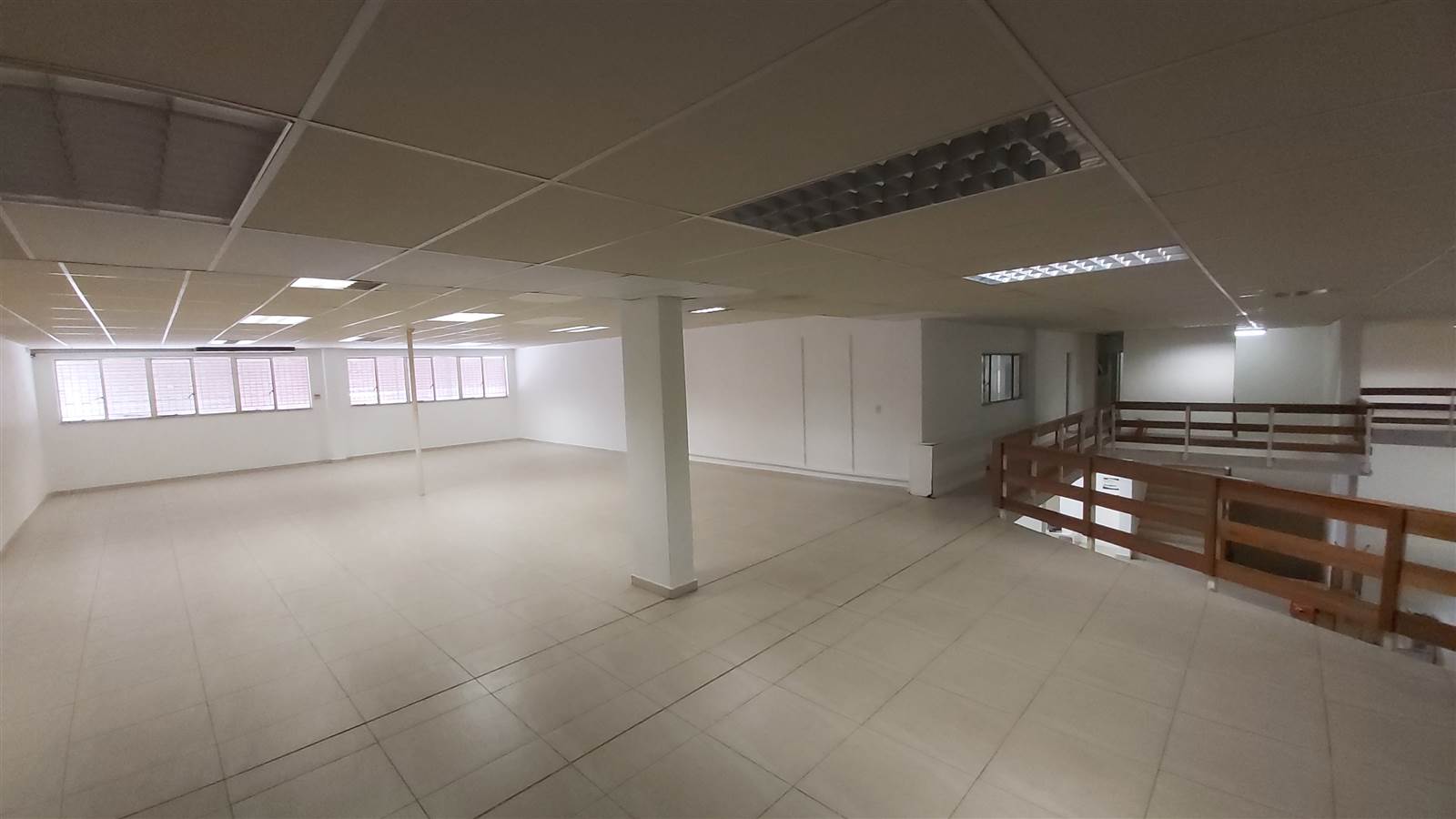 2666  m² Commercial space in Sonheuwel photo number 5