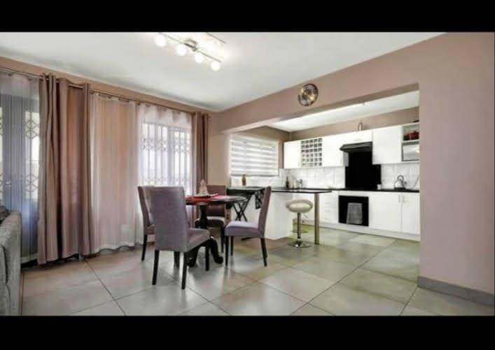 3 Bed Cluster in Witkoppen photo number 7