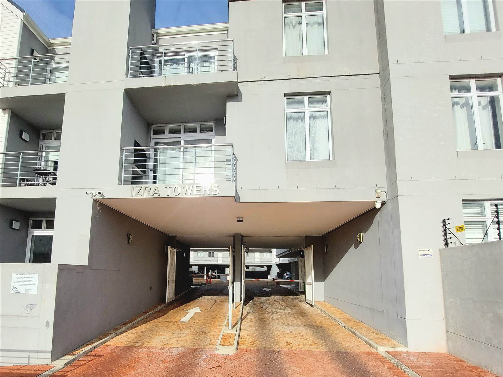 1 Bed Apartment in Durbanville Central photo number 29