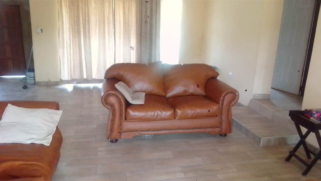 3 Bed House in Makhado (Louis Trichardt) photo number 10
