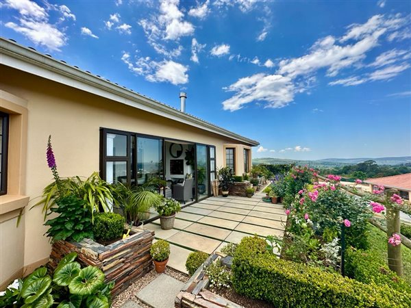 3 Bedroom Townhouse 3 Bedroom Townhouse