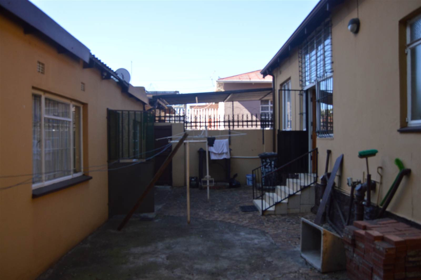 4 Bed House in Yeoville photo number 21