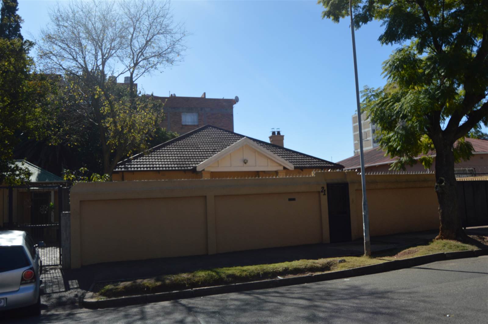 4 Bed House in Yeoville photo number 2