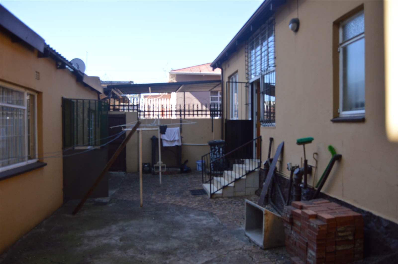 4 Bed House in Yeoville photo number 24
