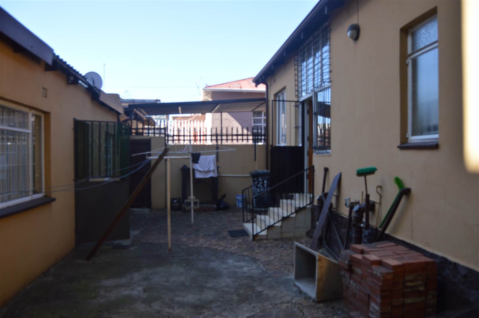 4 Bed House in Yeoville photo number 23