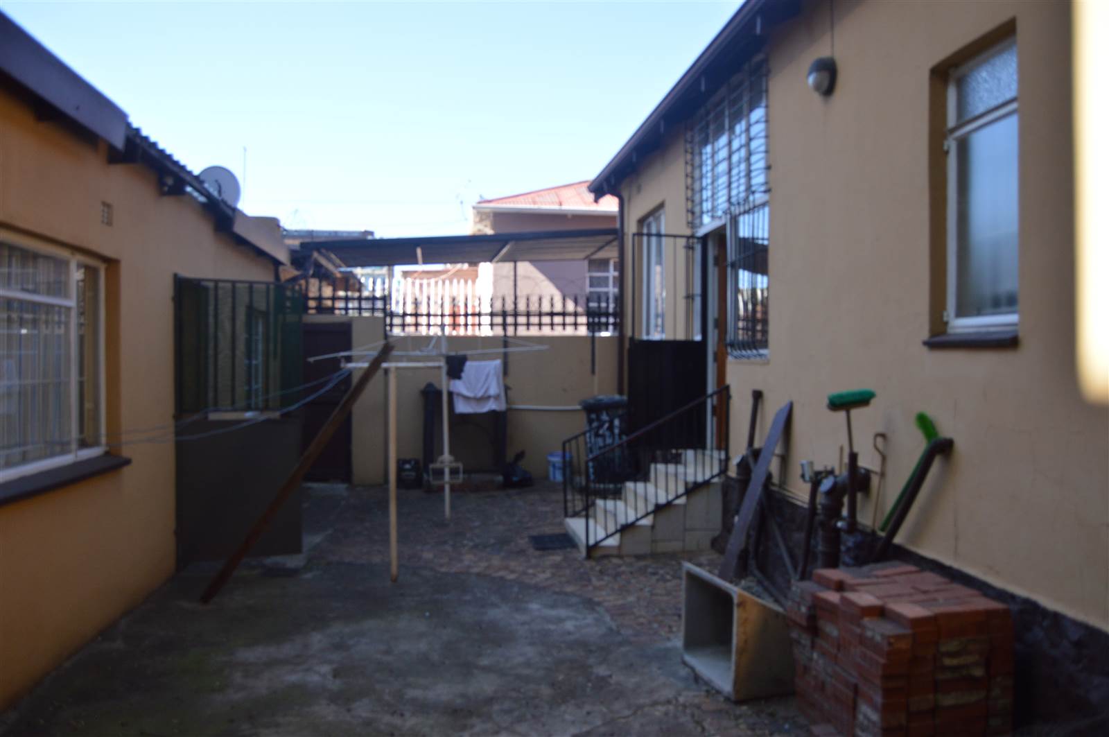 4 Bed House in Yeoville photo number 22