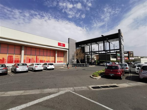 200 m² Commercial space 200 m² Commercial space