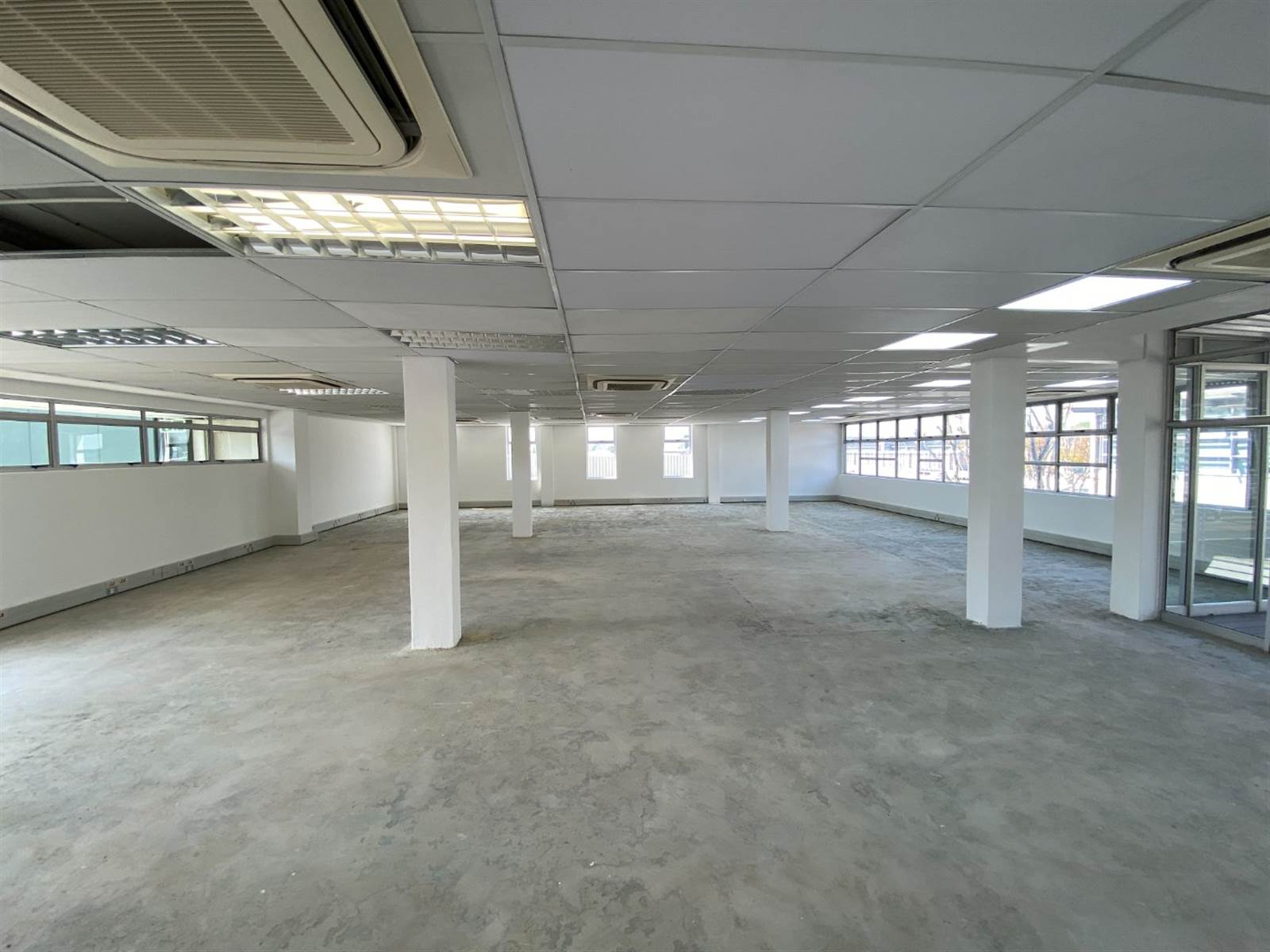 472  m² Office Space in Lynnwood Manor photo number 24