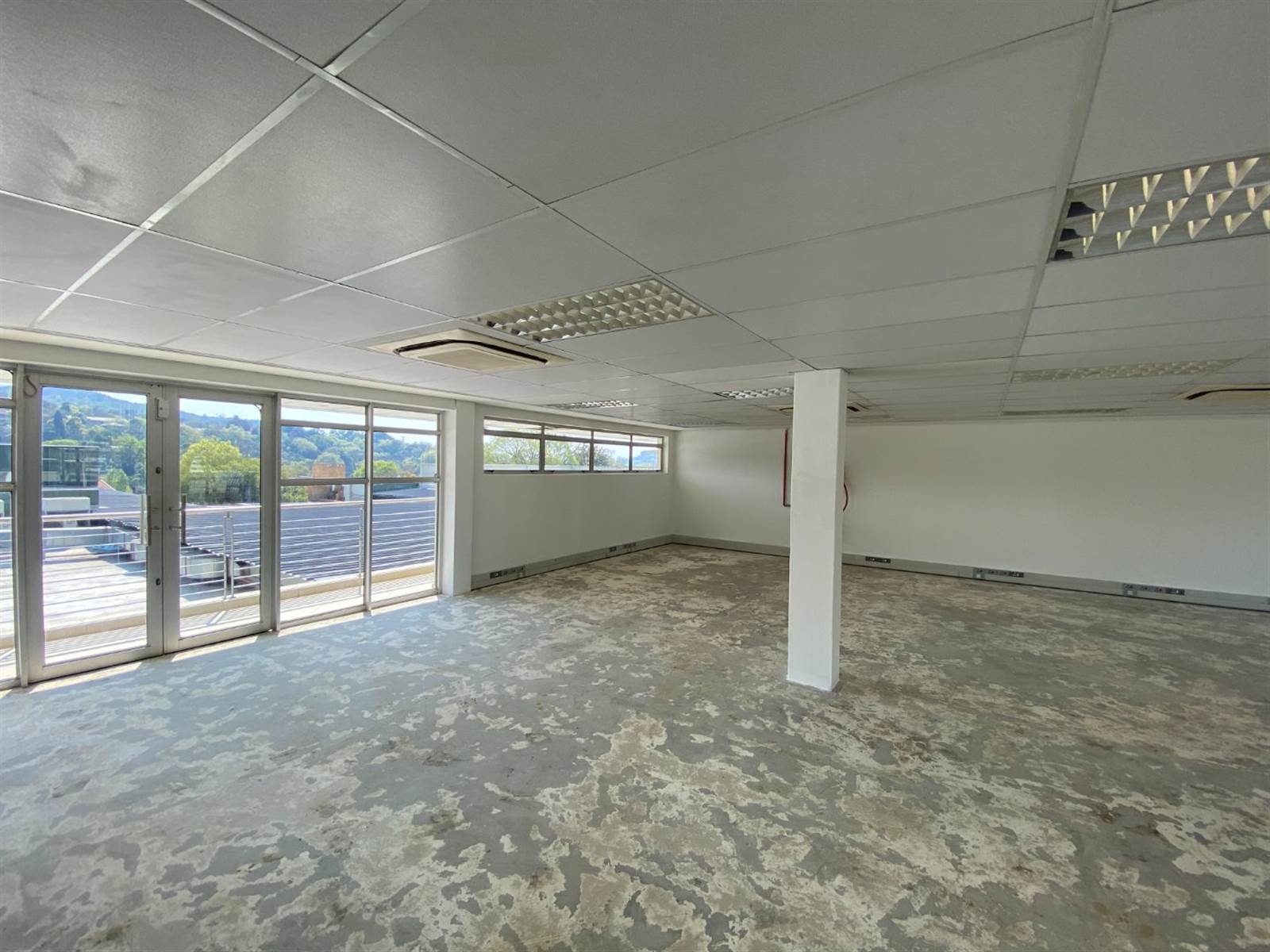 472  m² Office Space in Lynnwood Manor photo number 13