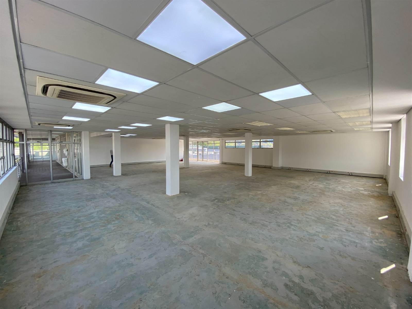472  m² Office Space in Lynnwood Manor photo number 30
