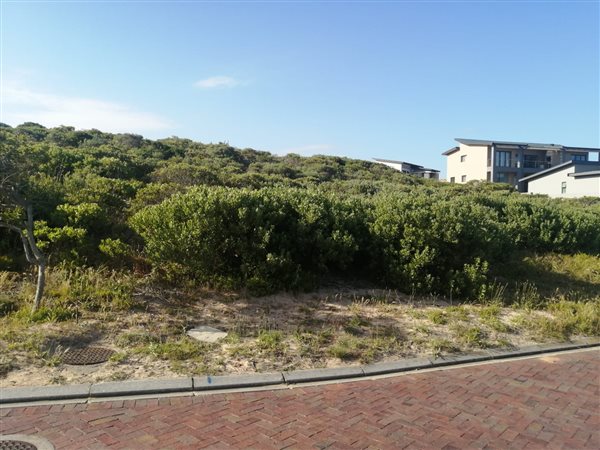 508 m² Land available in Stilbaai