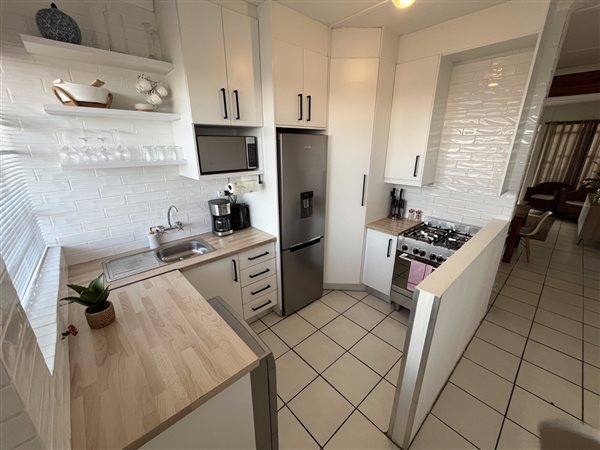 2 Bedroom Apartment 2 Bedroom Apartment