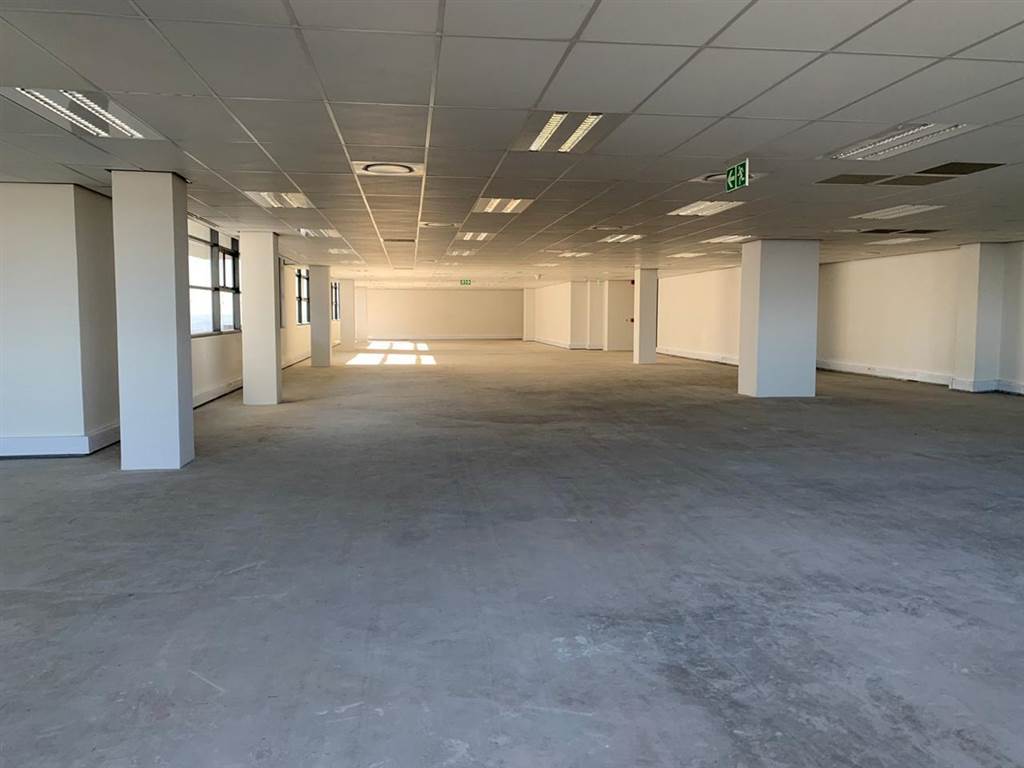 623  m² Commercial space in Illovo photo number 9