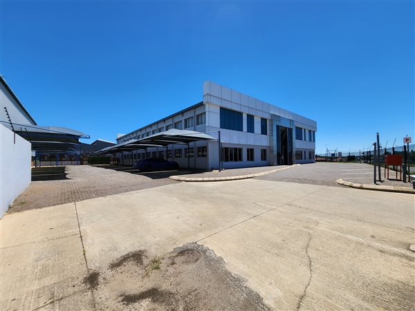 2100  m² Commercial space in Spartan
