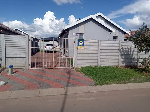 2 Bedroom House 2 Bedroom House